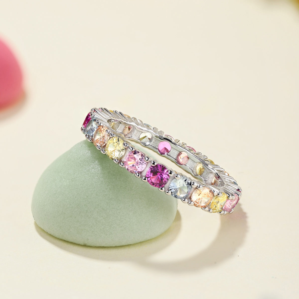 [Vivid Aurora]Dazzling Lustrous Round Cut Tennis Ring